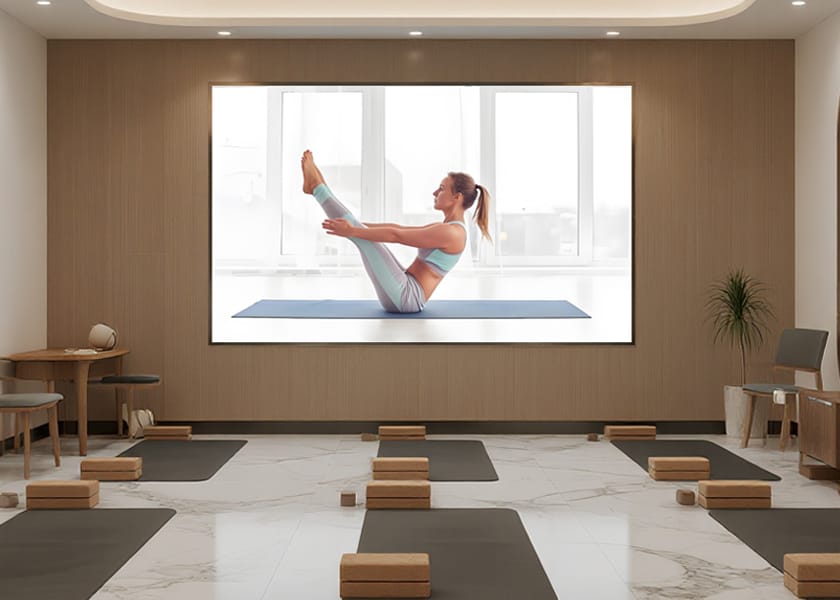 IN-G Series LED video wall installation example shopping mall digital signage