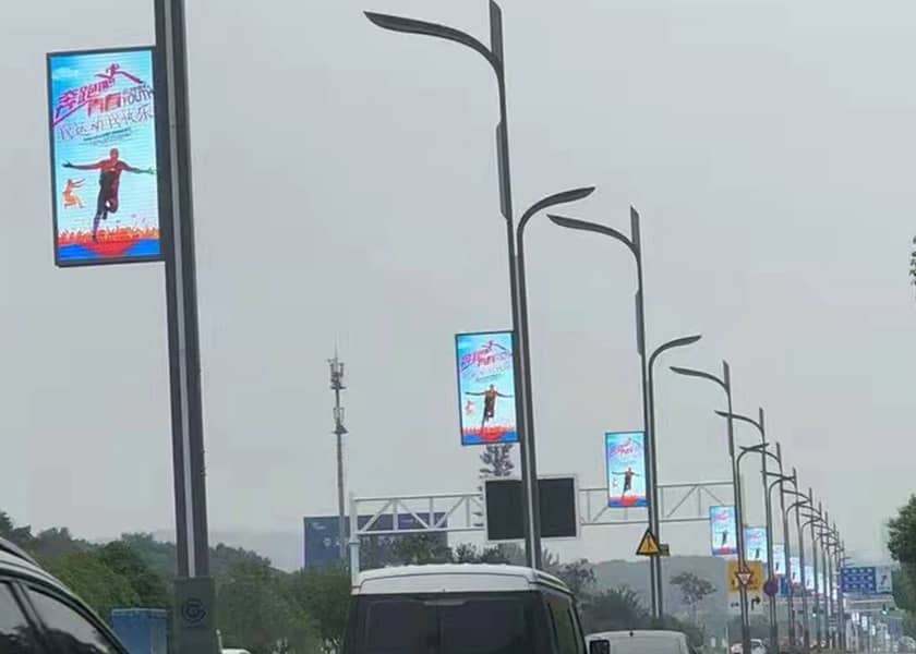 AL-B Series urban digital signage close-up high brightness 4500 nits