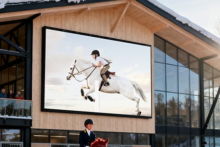 Surface-Mounted Outdoor LED Screen - Building Facade Display